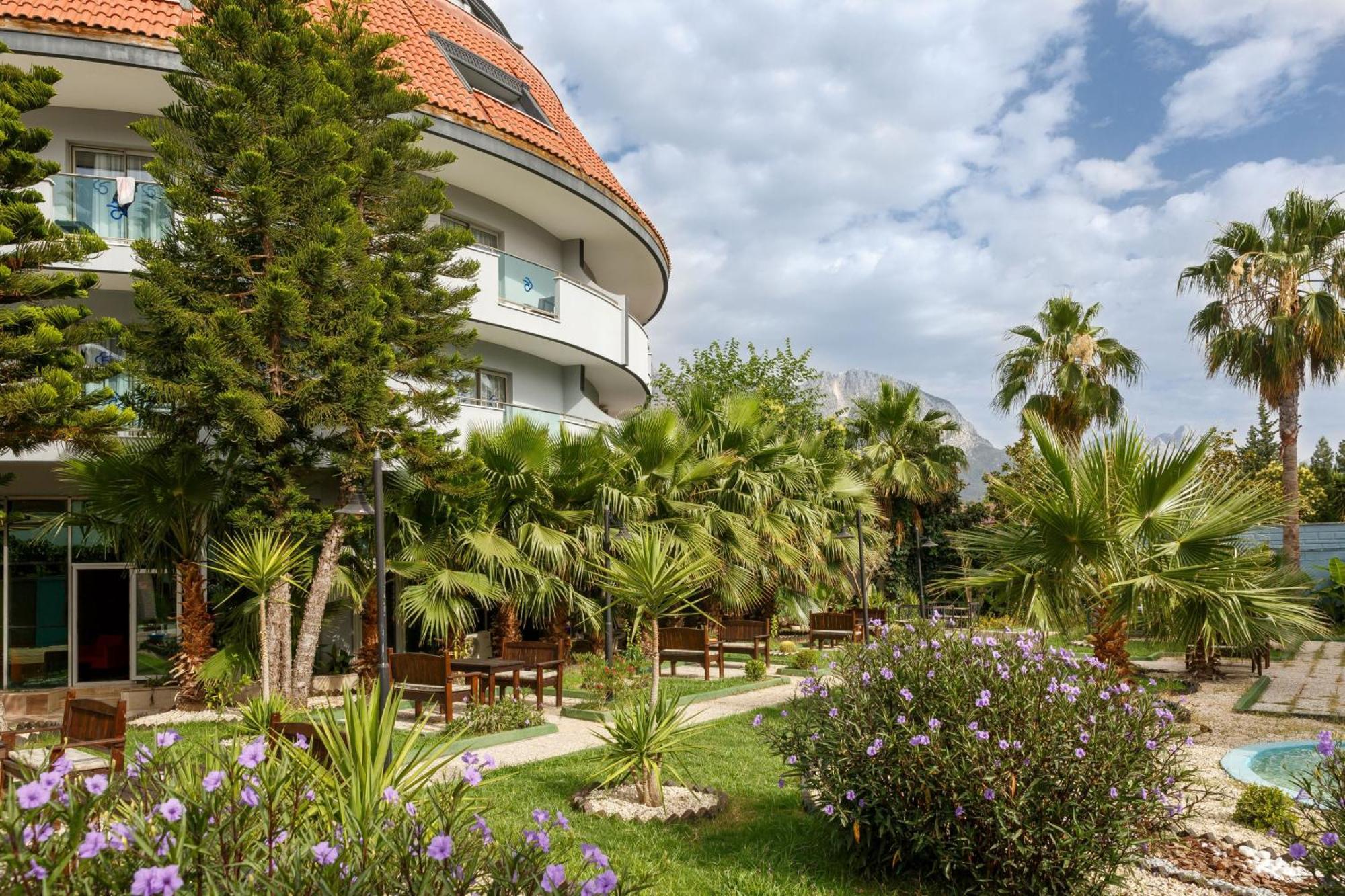 Dedeman Kemer Resort Exterior photo